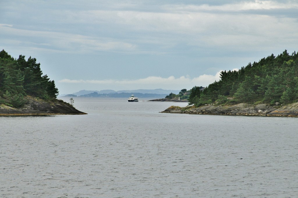 Foto: Navegando por el fiordo - Stavanger (Rogaland), Noruega