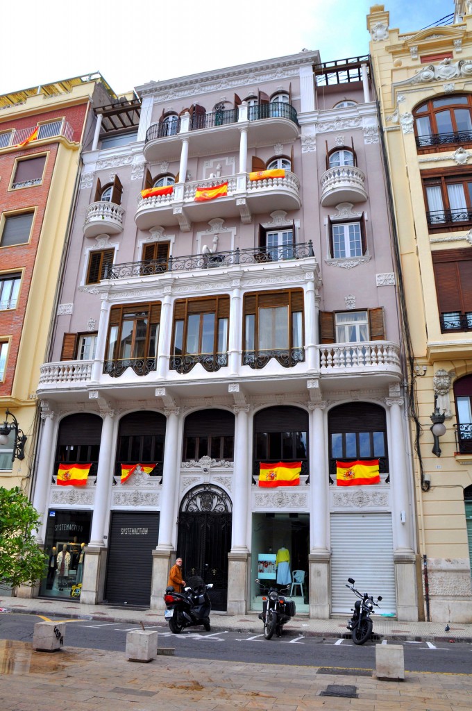 Foto: Frente a mercado de Colon - Valencia (València), España