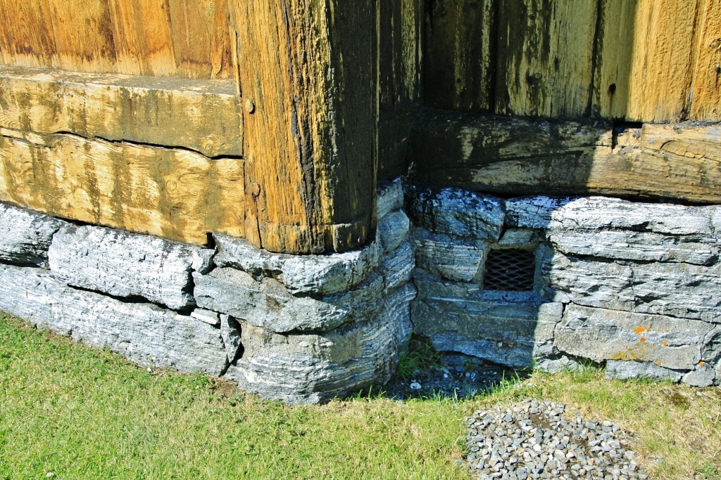 Foto: Stavkirke medieval - Lom (Oppland), Noruega