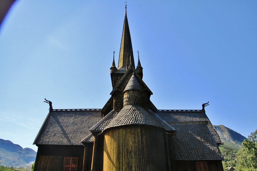 Foto: Stavkirke medieval - Lom (Oppland), Noruega