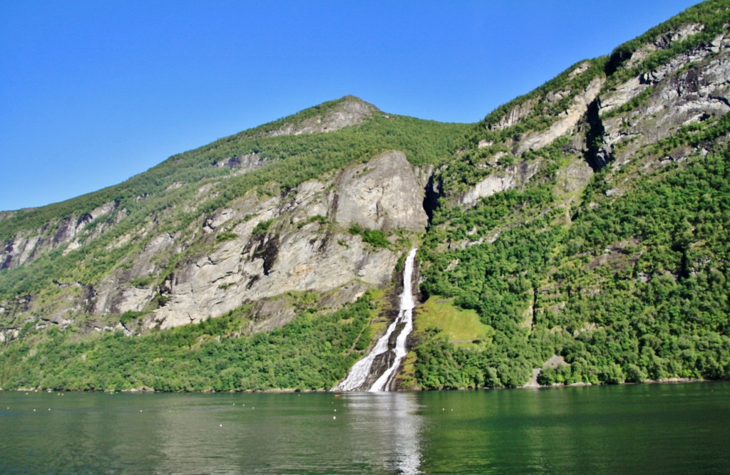 Foto: Geirangerfjord - Geiranger, Noruega