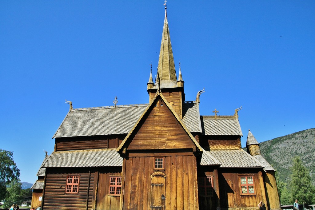 Foto: Stavkirke medieval - Lom (Oppland), Noruega