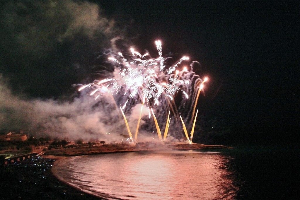 Foto: Fuegos artificiales - Tarragona (Cataluña), España