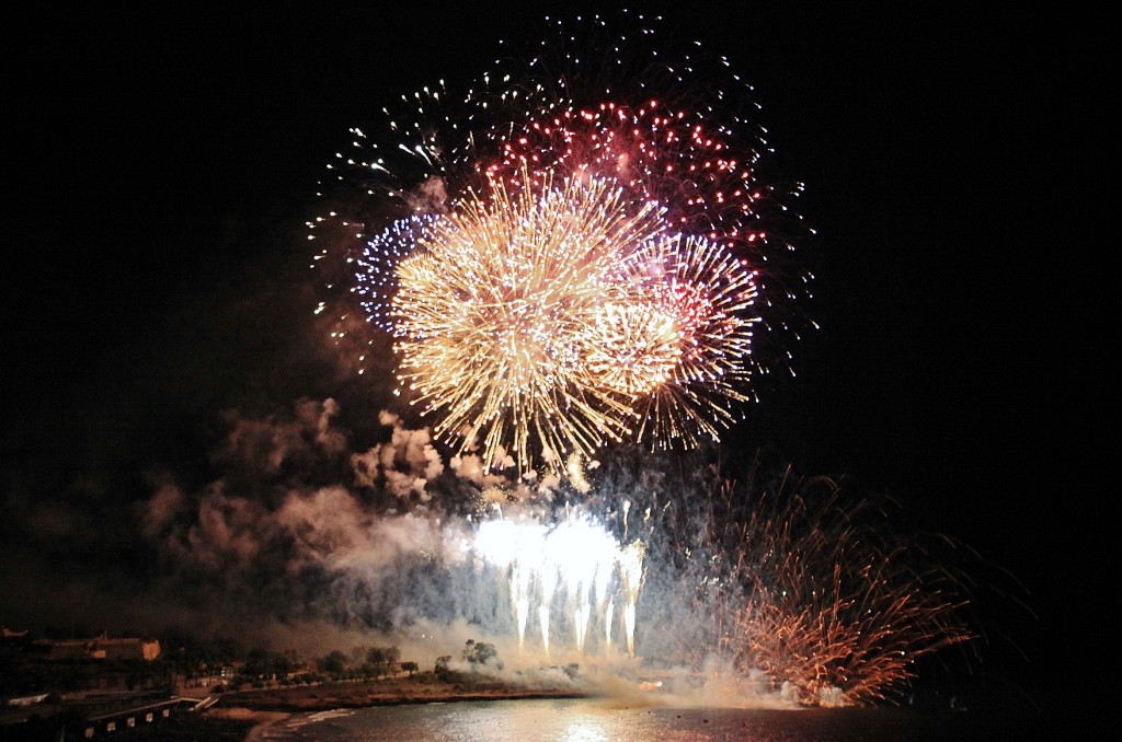 Foto: Fuegos artificiales - Tarragona (Cataluña), España