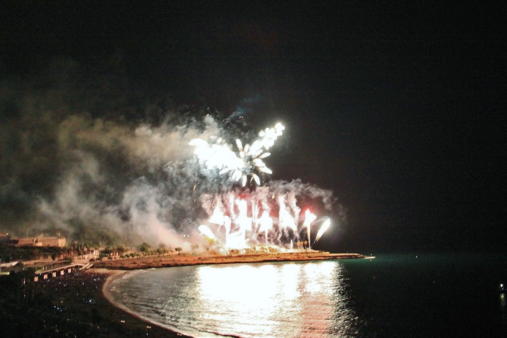 Foto: Fuegos artificiales - Tarragona (Cataluña), España