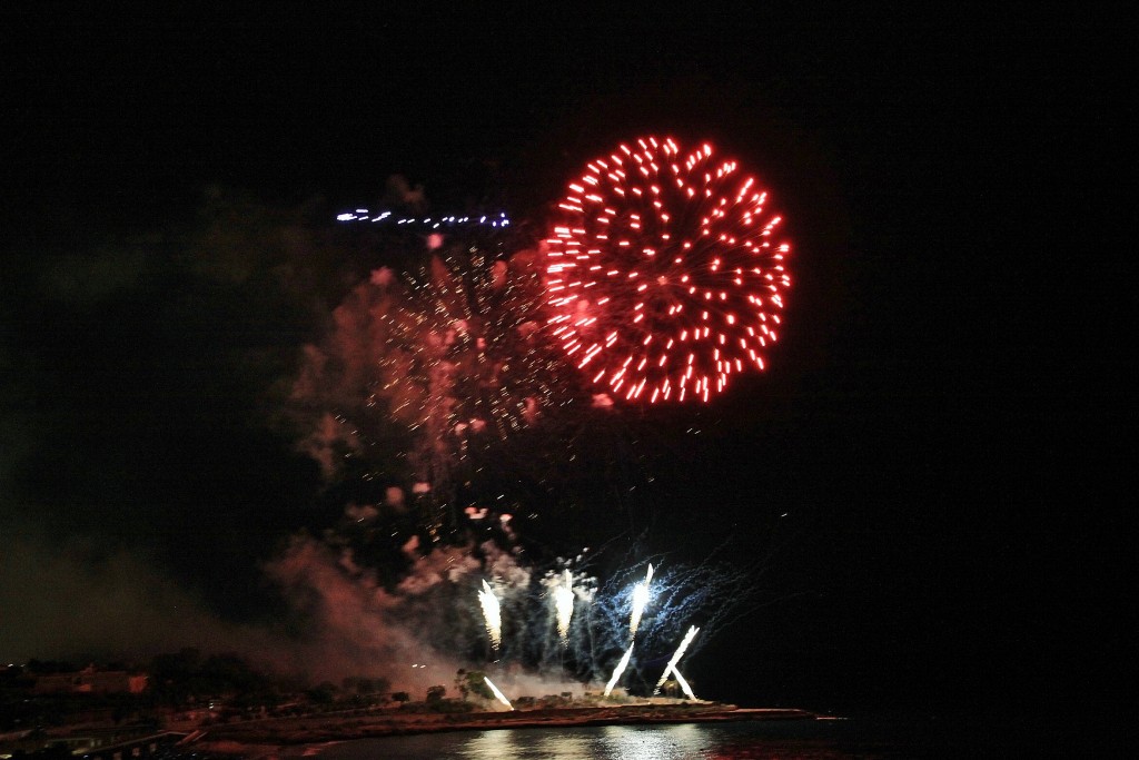 Foto: Fuegos artificiales - Tarragona (Cataluña), España