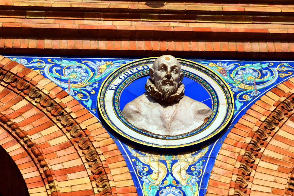 Foto: El Greco su busto representado en la Plaza de España sevillana - Sevilla (Andalucía), España