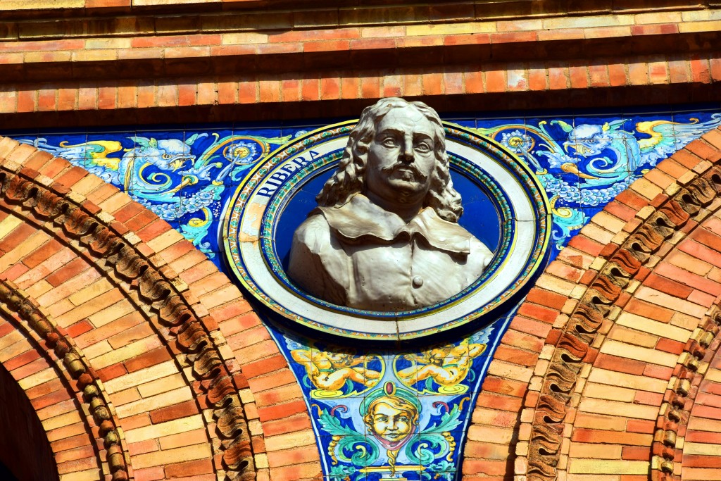 Foto: Ribera su busto representado en la Plaza de España sevillana - Sevilla (Andalucía), España