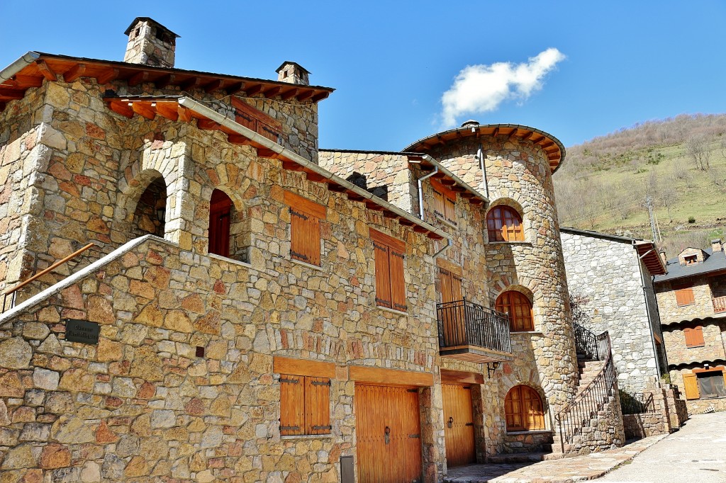 Foto: Vista del pueblo - Setcases (Girona), España