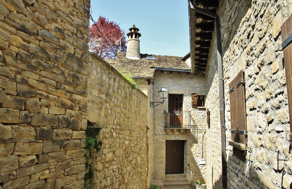 Foto: Vista del pueblo - San Juan de Serós (Huesca), España