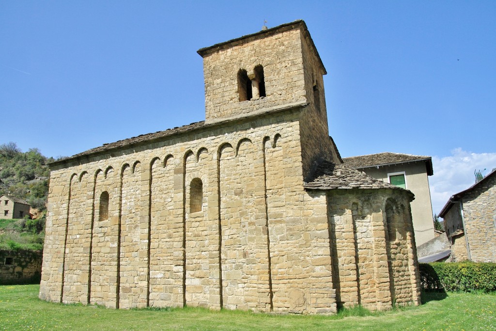 Foto: Vista del pueblo - San Juan de Serós (Huesca), España