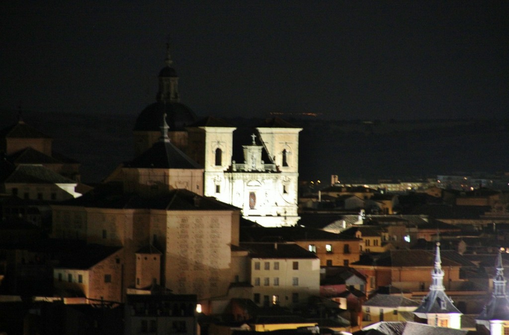 Foto: Vista nocturna - Toledo (Castilla La Mancha), España