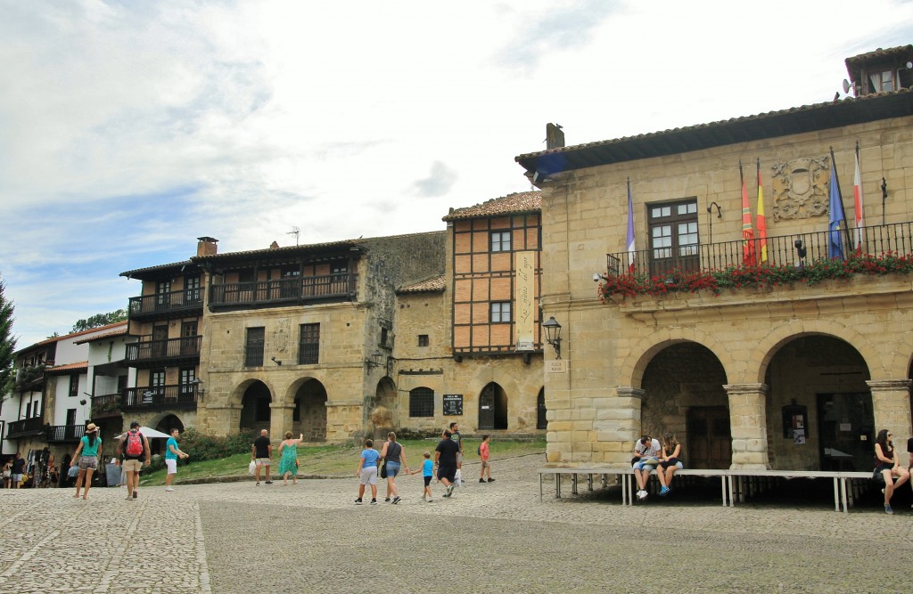 Foto: Centro histórico - Santillana del Mar (Cantabria), España