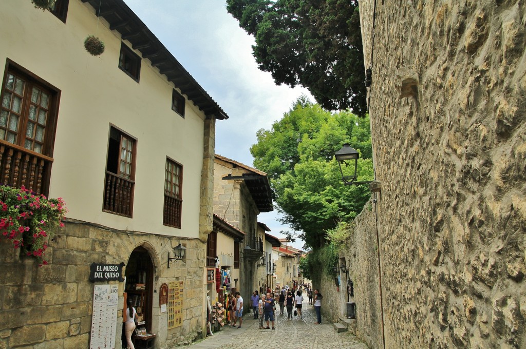 Foto: Centro histórico - Santillana del Mar (Cantabria), España