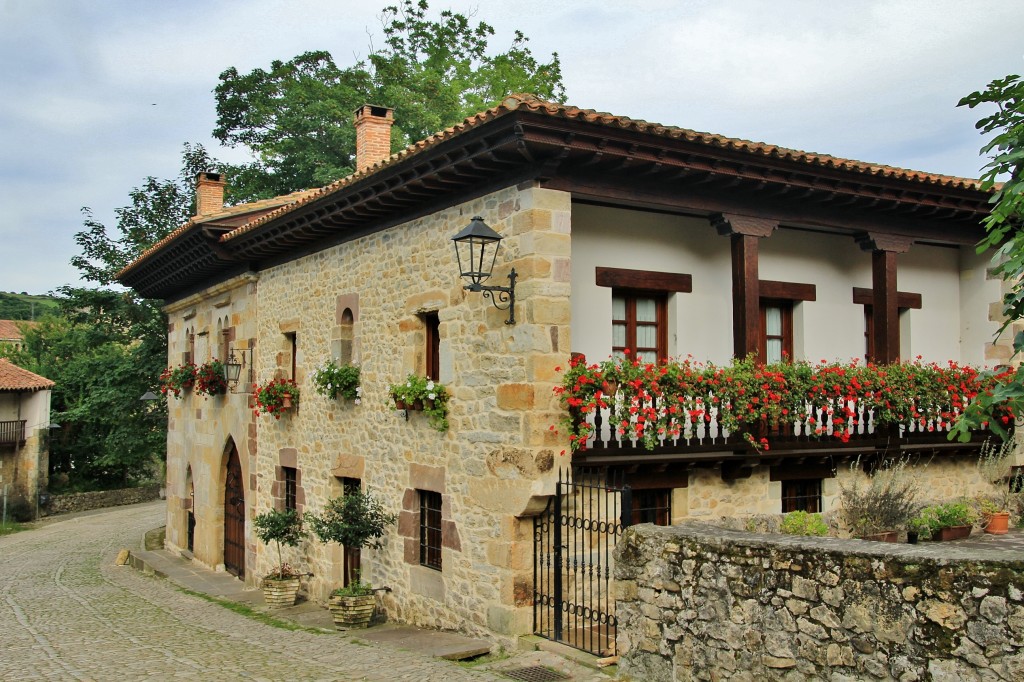 Foto: Centro histórico - Santillana del Mar (Cantabria), España