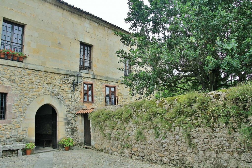 Foto: Centro histórico - Santillana del Mar (Cantabria), España