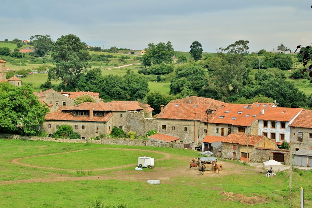 Foto: Centro histórico - Santillana del Mar (Cantabria), España