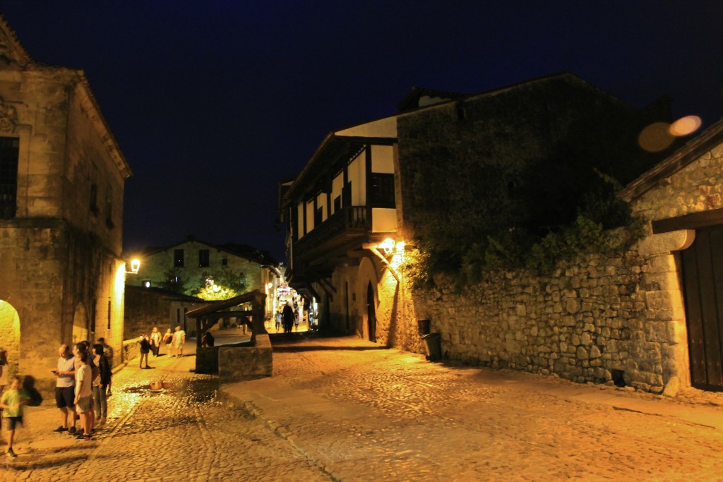 Foto: Centro histórico - Santillana del Mar (Cantabria), España