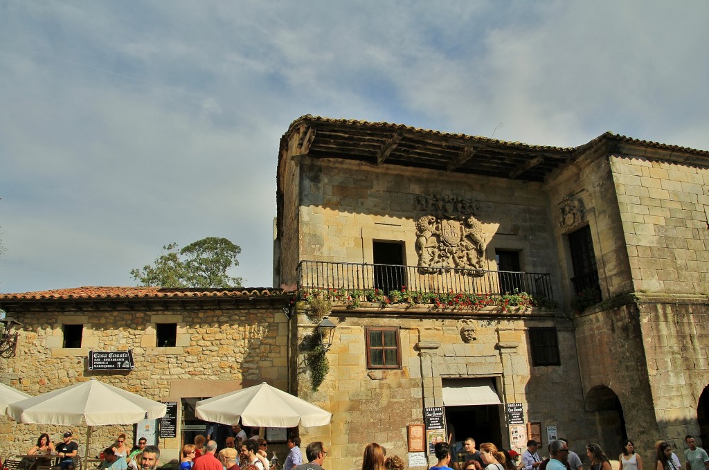 Foto: Centro histórico - Santillana del Mar (Cantabria), España