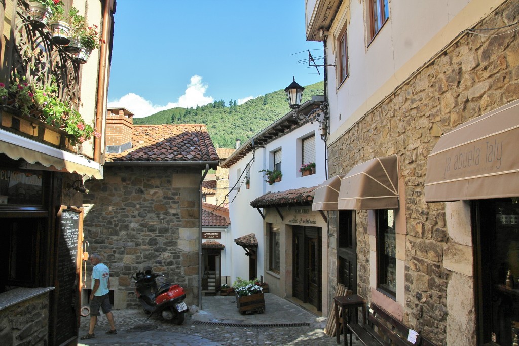 Foto: Centro histórico - Potes (Cantabria), España