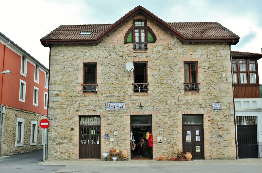 Foto: Centro histórico - Liérganes (Cantabria), España