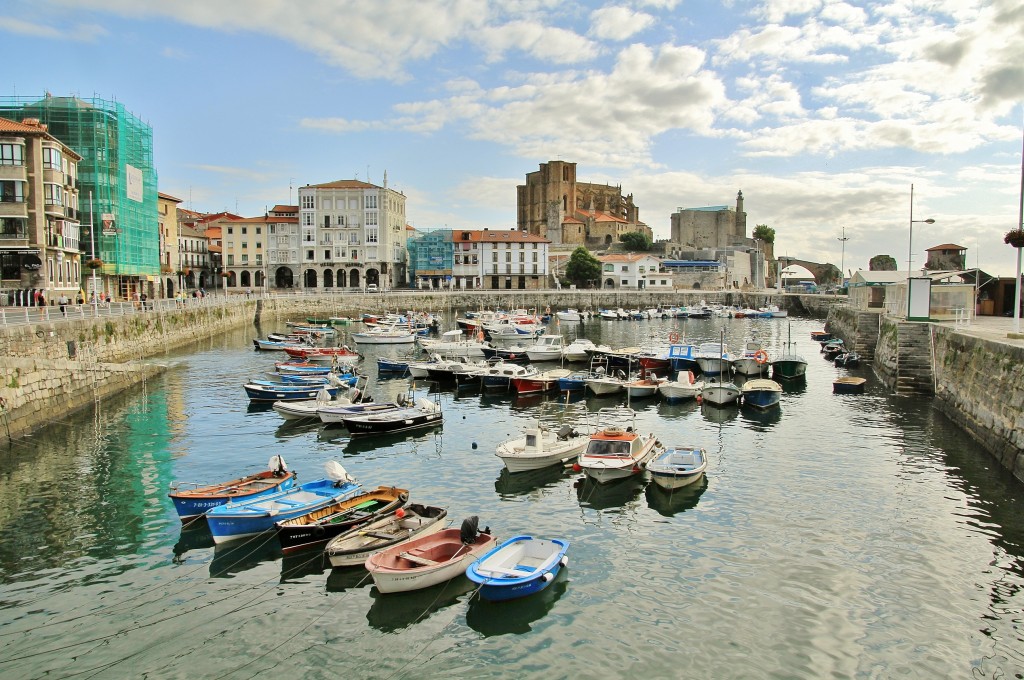 Foto: Centro histórico - Castro Urdiales (Cantabria), España