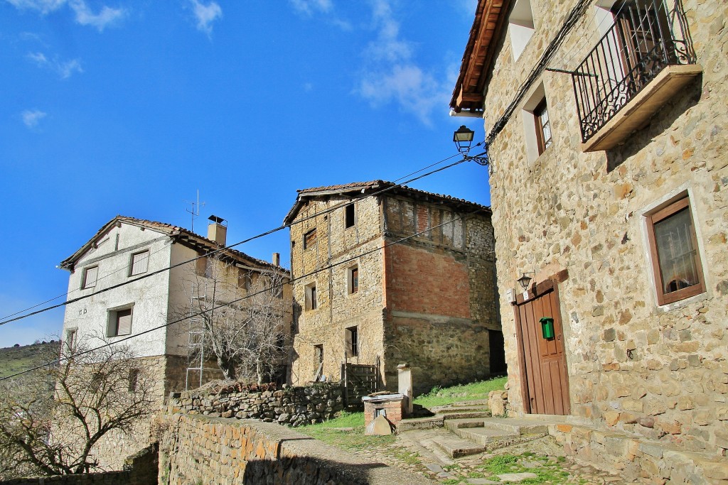 Foto: Vista del pueblo - Villoslada de Cameros (La Rioja), España