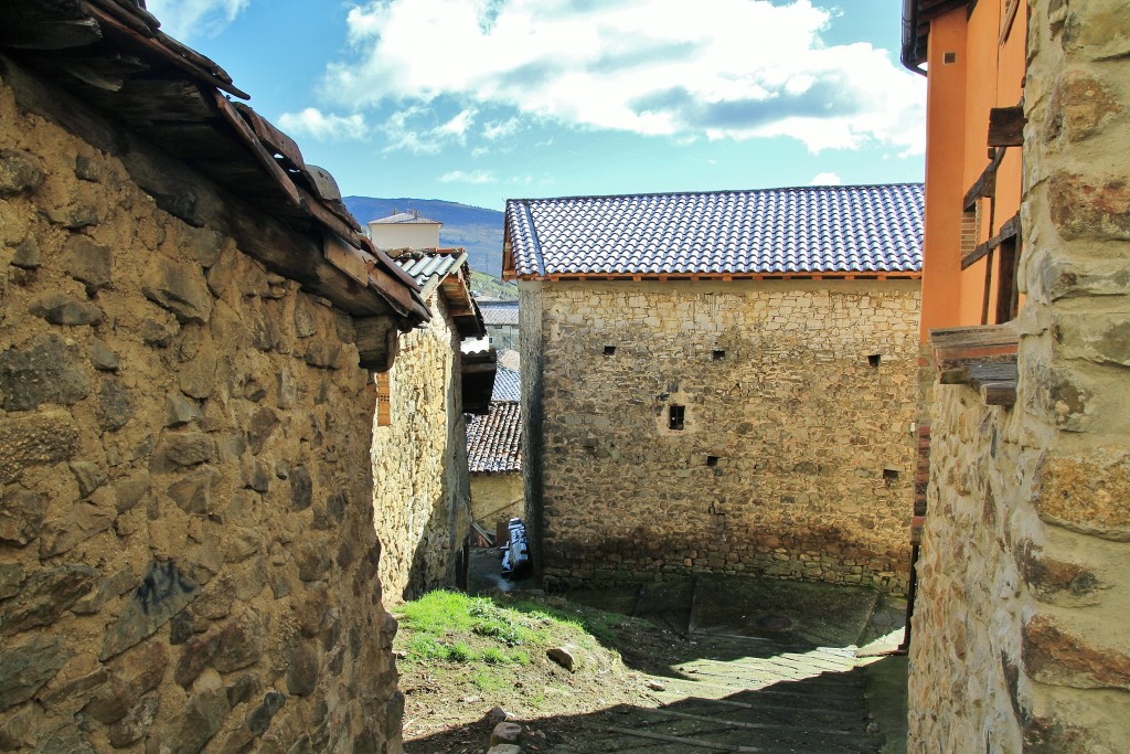 Foto: Vista del pueblo - Villoslada de Cameros (La Rioja), España