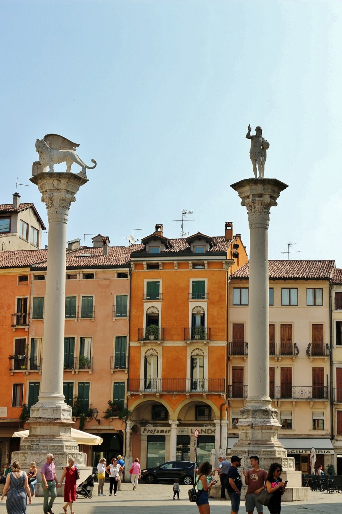 Foto: Plaza delle Erbe - Vicenza (Veneto), Italia