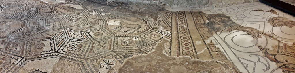 Foto: Basílica Patriarcal - Aquileia (Friuli Venezia Giulia), Italia