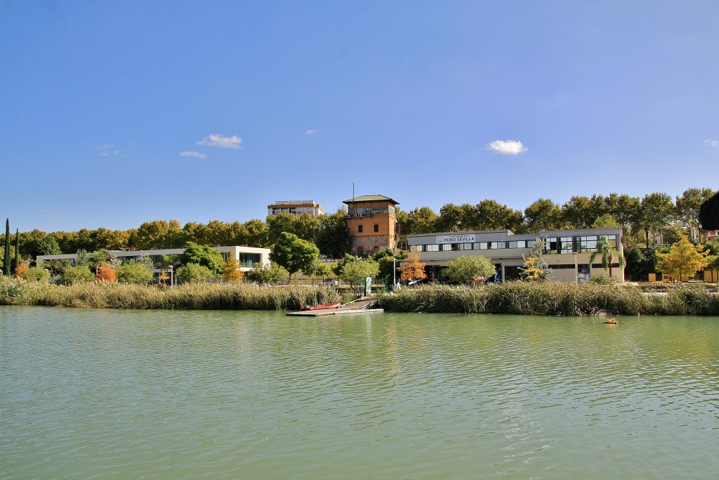 Foto: Navegando por el Guadalquivir - Sevilla (Andalucía), España