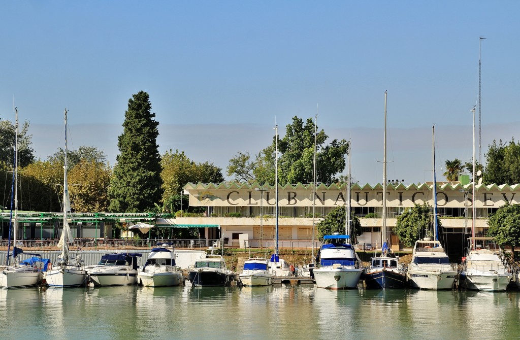 Foto: Navegando por el Guadalquivir - Sevilla (Andalucía), España