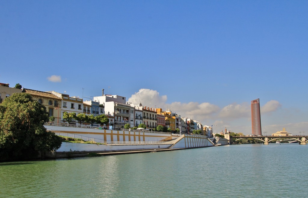 Foto: Navegando por el Guadalquivir - Sevilla (Andalucía), España