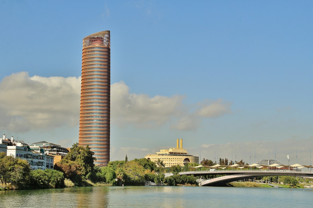 Foto: Navegando por el Guadalquivir - Sevilla (Andalucía), España