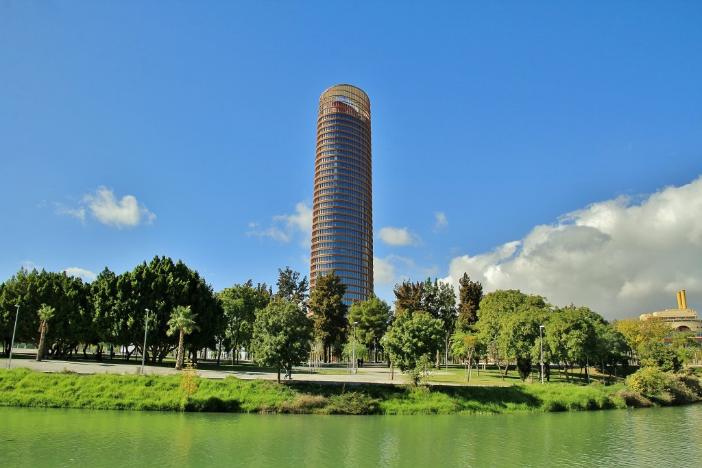 Foto: Navegando por el Guadalquivir - Sevilla (Andalucía), España