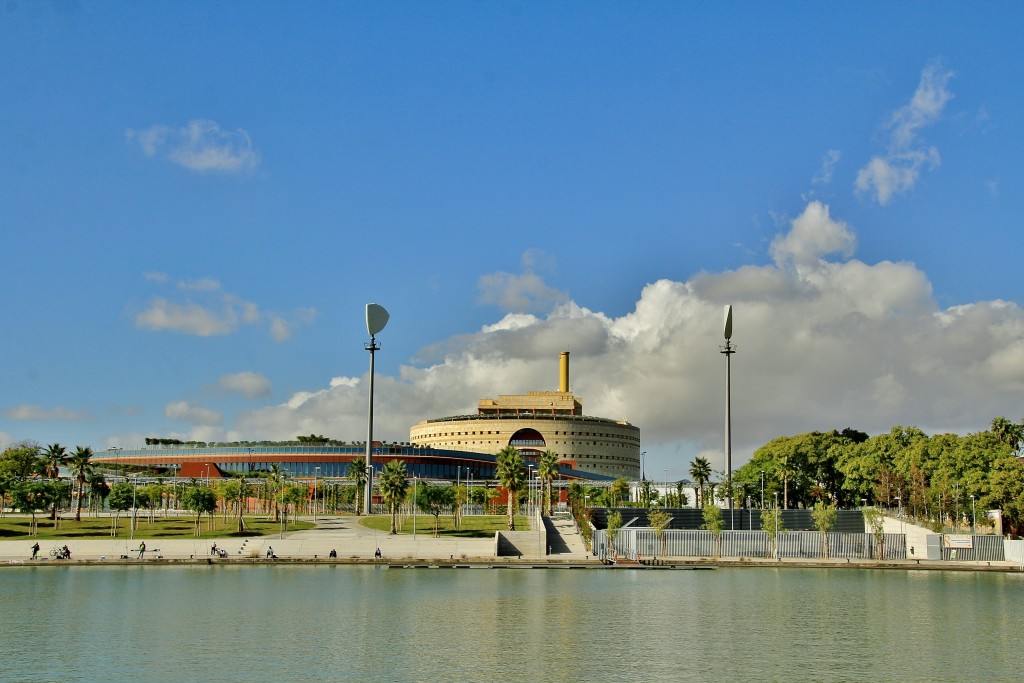 Foto: Navegando por el Guadalquivir - Sevilla (Andalucía), España