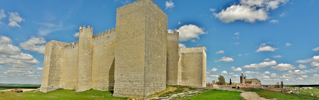 Foto: Castillo - Montealegre de Campos (Valladolid), España