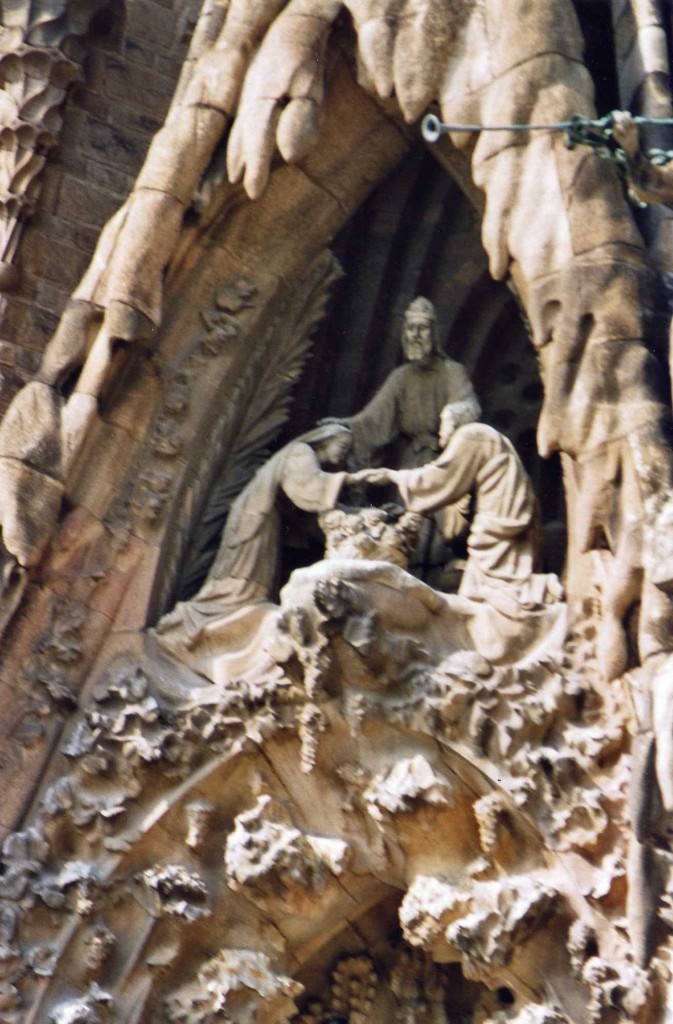 Foto: La Sagrada Familia en 2005 - Barcelona (Zaragoza), España