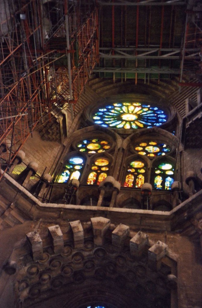 Foto: La Sagrada Familia en 2005 - Barcelona (Zaragoza), España