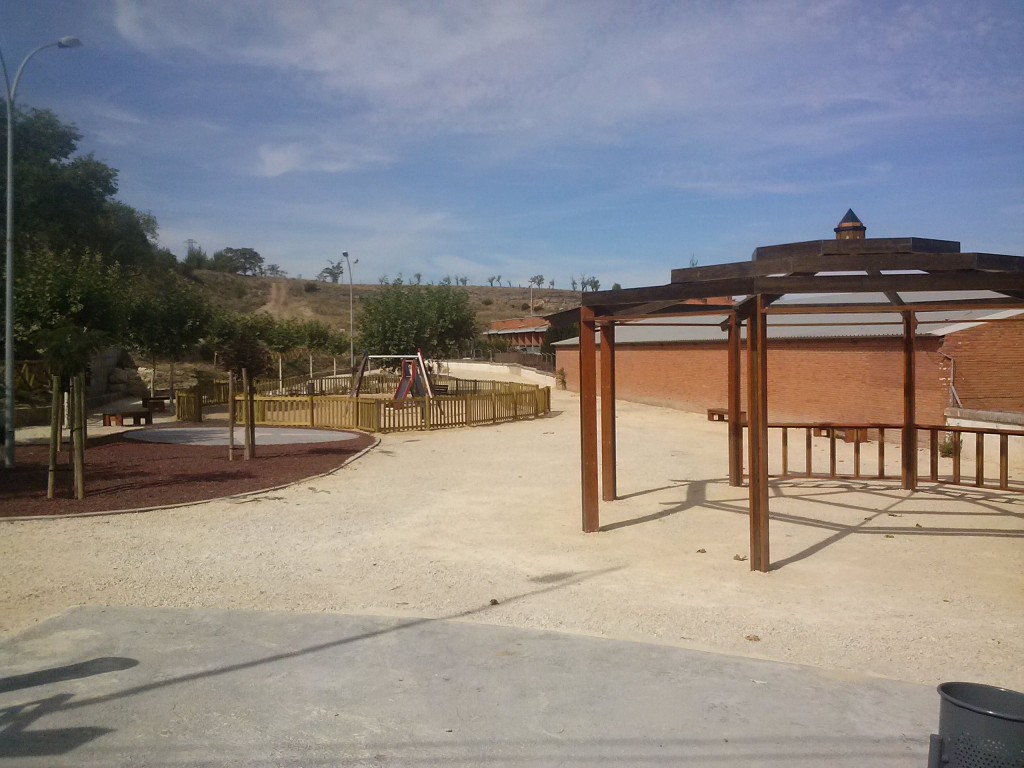 Foto: CALATAYUD Parque de Obras Publicas el dia de su inauguración en Septiembre de 2014 - Calatayud (Zaragoza), España