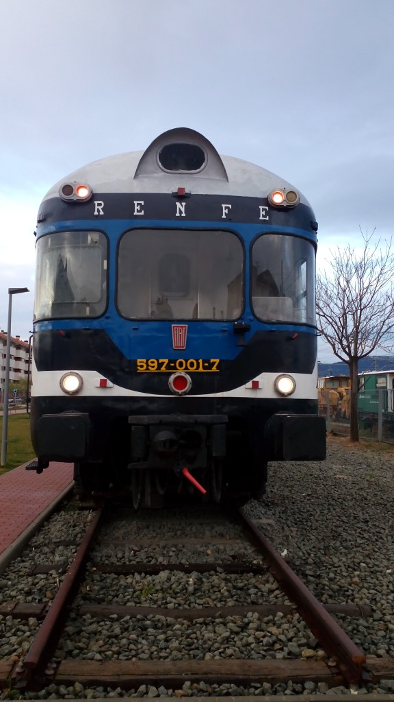 Foto: TER 597-001-7 - Calatayud (Zaragoza), España