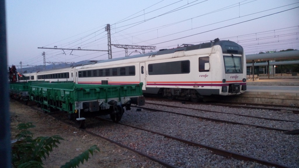 Foto: Electrotren para servicios regionales - Calatayud (Zaragoza), España