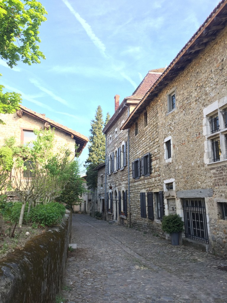 Foto de Perouges (Bourgogne), Francia