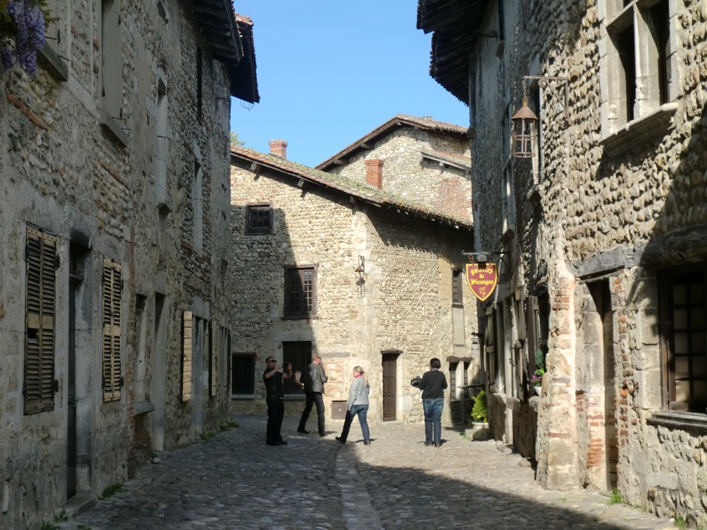 Foto de Perouges (Bourgogne), Francia