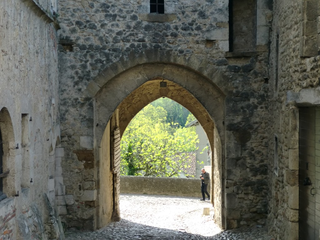 Foto de Perouges (Bourgogne), Francia