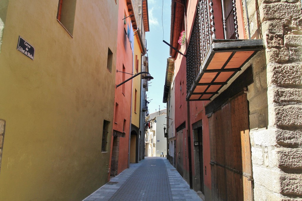 Foto: Centro histórico - Sant Joan de les Abadesses (Girona), España