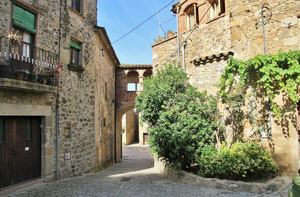 Foto: Centro histórico - Pubol (Girona), España