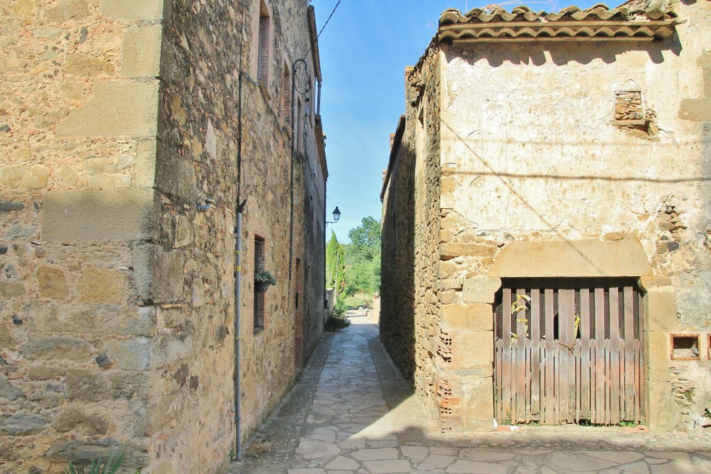 Foto: Centro histórico - Pubol (Girona), España