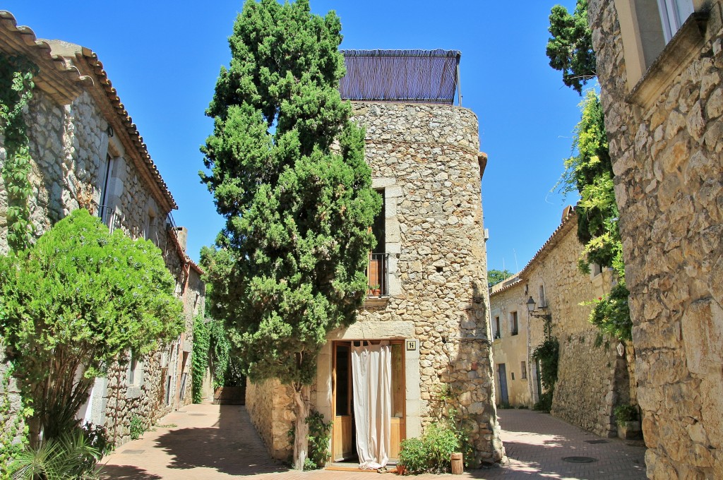 Foto: Centro histórico - Sant Martí d´Empuries (Girona), España