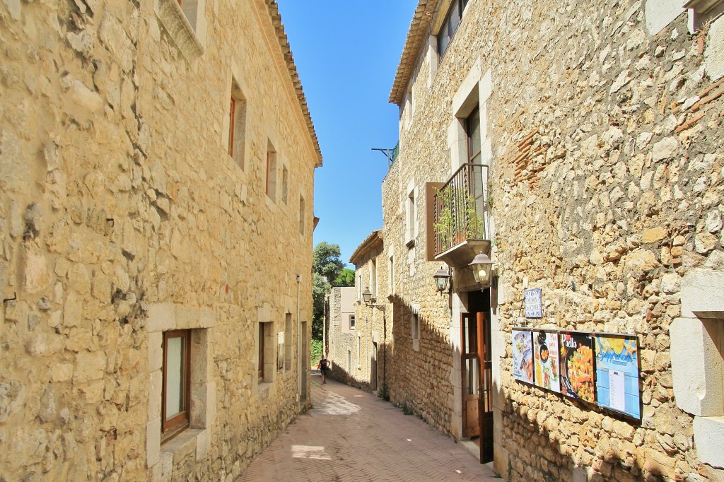 Foto: Centro histórico - Sant Martí d´Empuries (Girona), España